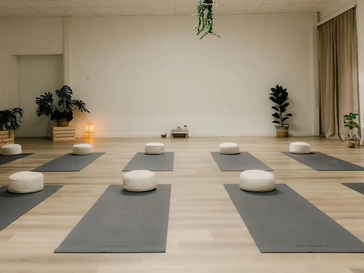 Lea Theißen — yoga-studio in Herford — 3