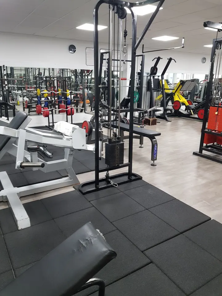 Body Fitness — salle de fitness-studio aux Cannes, Ajaccio — 2
