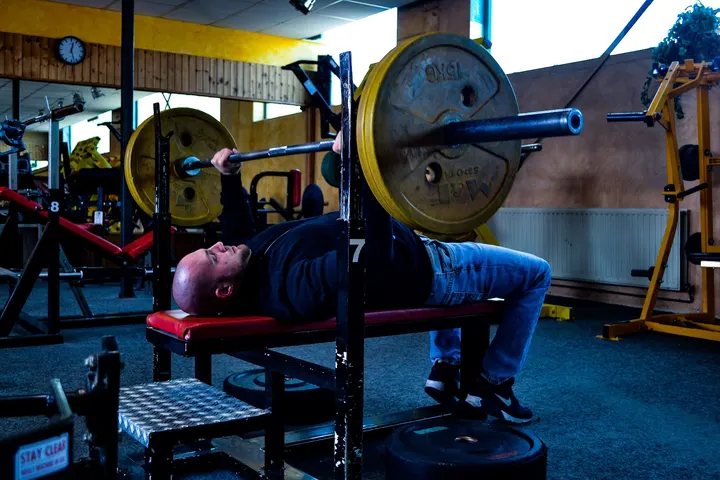 Powerhouse Gym Wedel — Fitnessstudio in Schulau Ost, Wedel