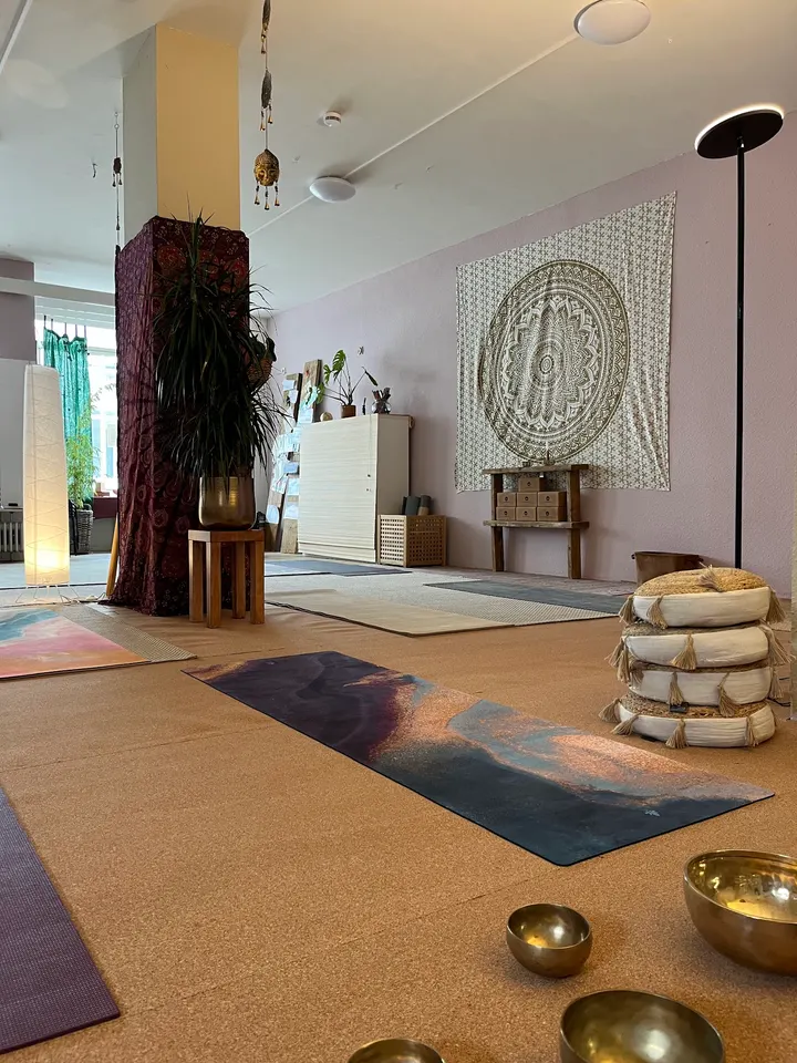 Ganesh Yoga by Carolin Betten — yoga-studio in Menden (Sauerland) — 3