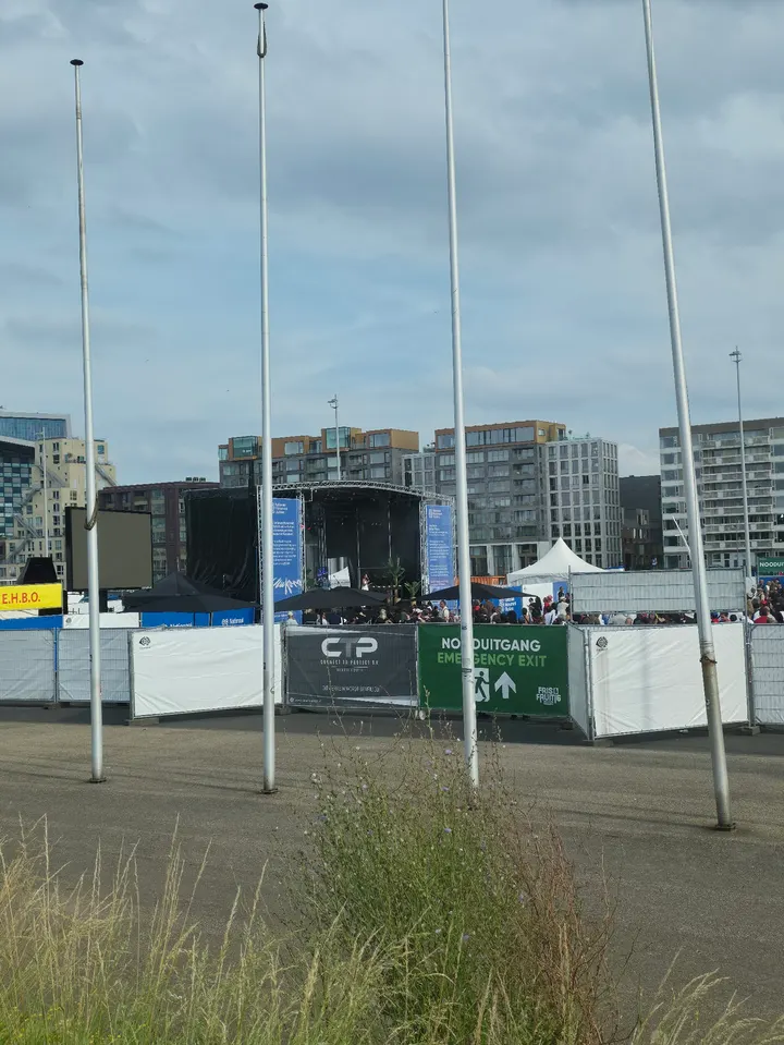 FC Urban - Rotterdam LLoyd Multiplein — Sportschool in Delfshaven, Rotterdam