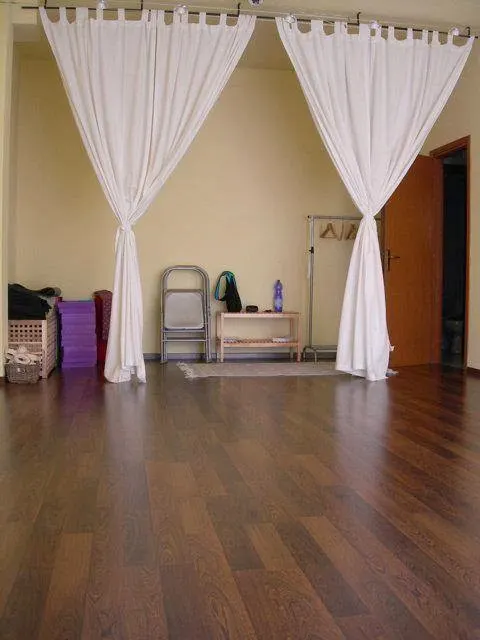 The Yogi Cat — yoga-studio a Siena — 2