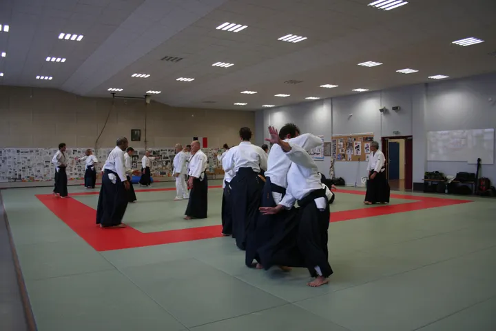 club AIKIDO CLERMONTOIS — Arts martiaux à Plateau central, Clermont-Ferrand