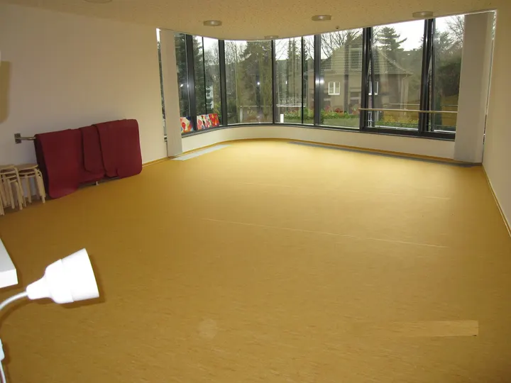 Yogalehrerin Dumont — yoga-studio in Moers — 5