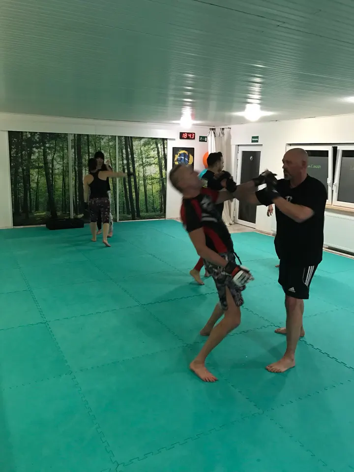 Kampfsportschule Langenfeld Selbstverteidigung — bjj-studio in Langenfeld (Rheinland), Düsseldorf — 3