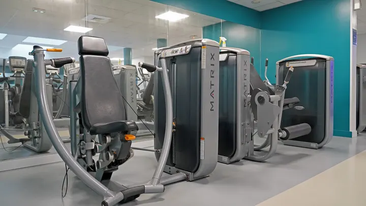 Centre Aquatique de Bois-Colombes — salle de fitness-studio à Paris — 4