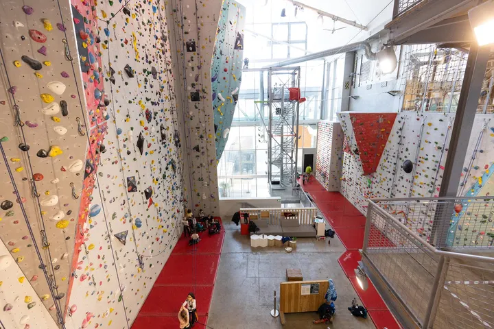 Climb Up Lyon Confluence — escalade-studio à Lyon 2e Arrondissement, Lyon — 3