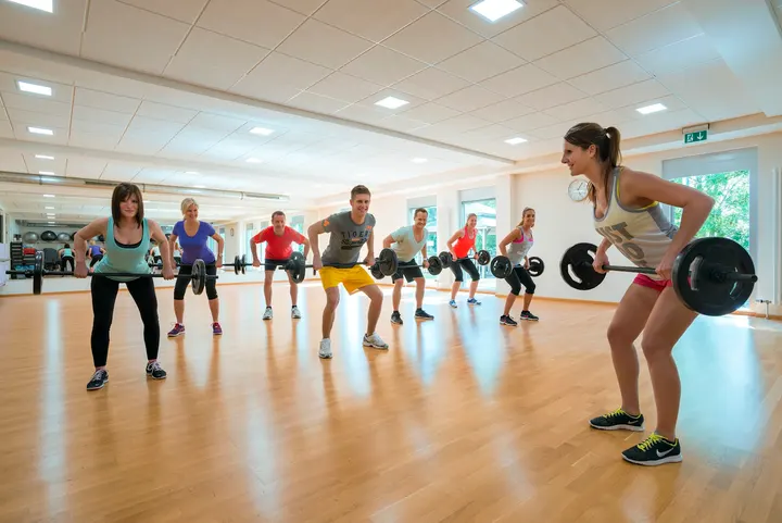 Fit Avenue e.K. — Fitnessstudio in Wasenhof, Weil der Stadt