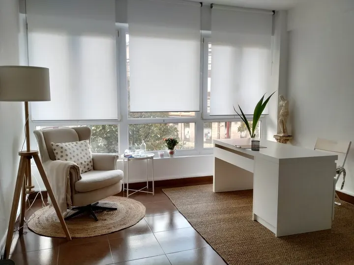 Centro Yoga Pramana — yoga-studio en Barrio de San Gil, Torrelavega — 3