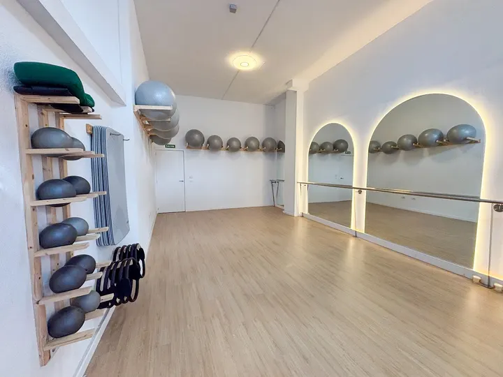 Cuerpo Pleno Entrenamiento y Salud — pilates-studio en Duggi, Santa Cruz de Tenerife — 2