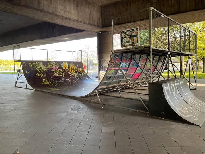 Surf N Skate - Apollo Skatepark — tanz-studio in Unterbilk, Düsseldorf — 2