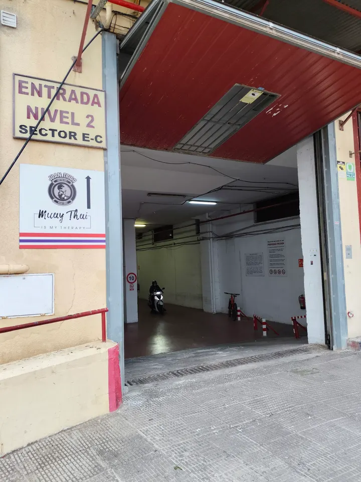 Muay thai school malaga — artes marciales-studio en Las Flores, Málaga — 2