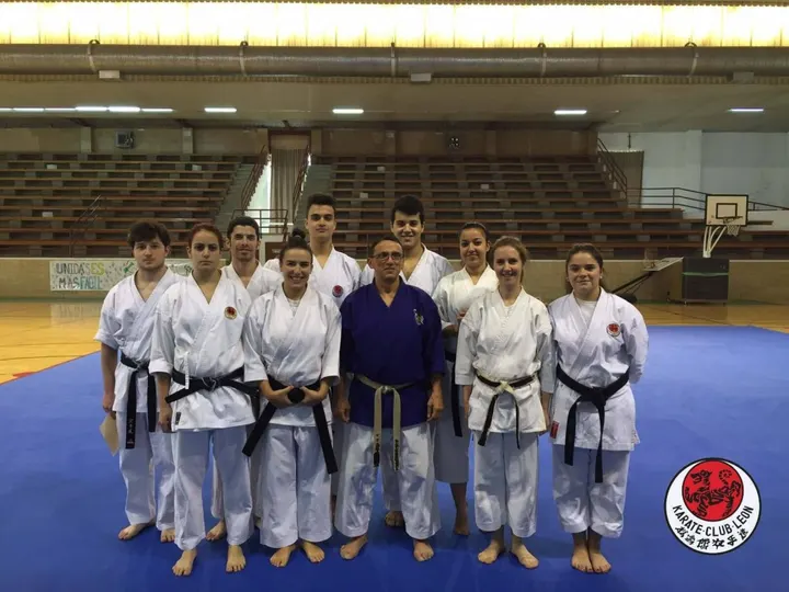 Karate Club Leon — Martial Arts en Latina, Madrid