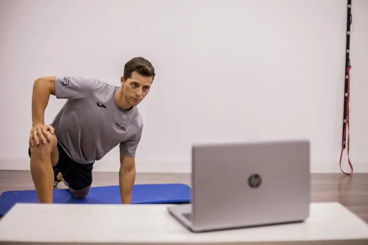 Moverte da vida Aira — estudio de fitness-studio en Distrito de Levante, Córdoba — 3