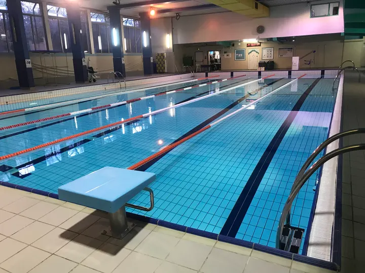 Piscine Aspirant Dunand — studio à Paris — 3