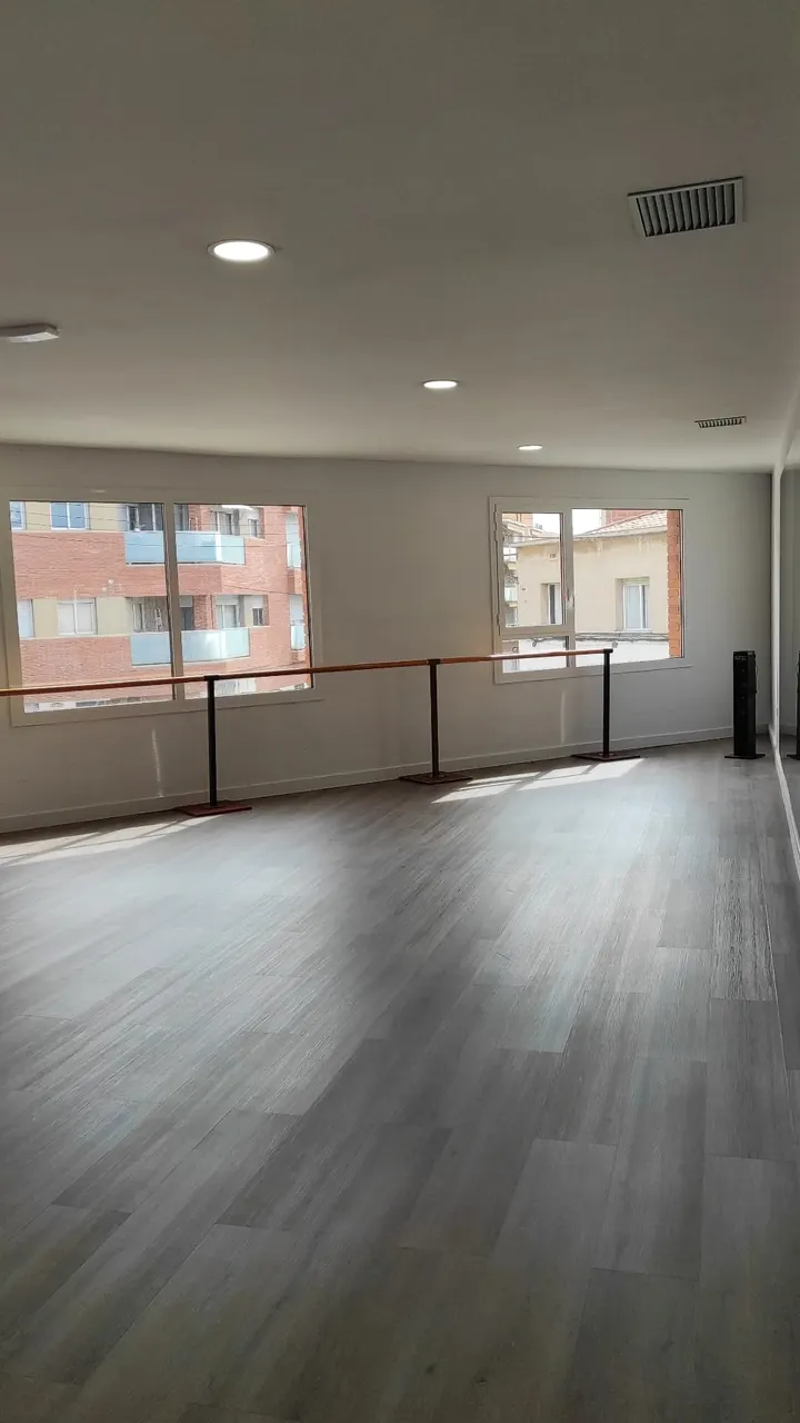 Flawless Dance School — baile-studio en Ca n'Aurell, Terrassa — 3