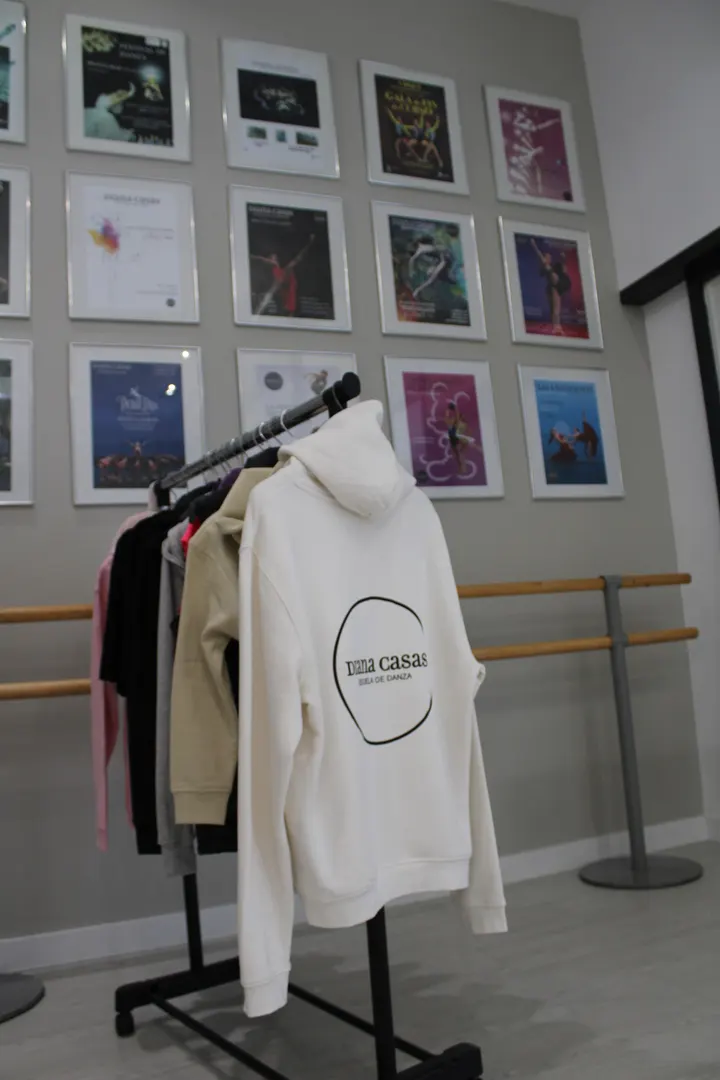 Diana Casas Escuela de Danza — Baile en Segundo Ensanche, Pamplona