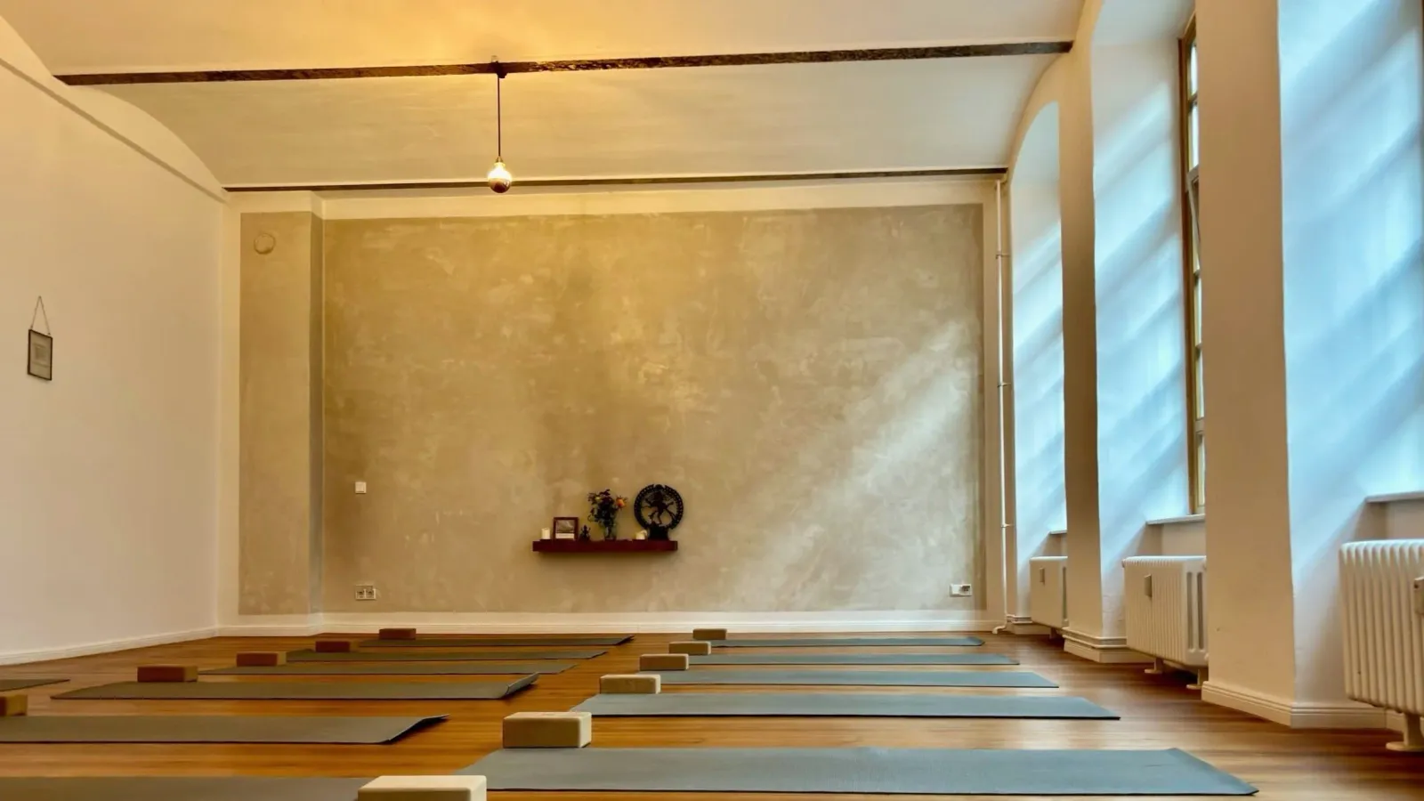 YOGENA BERLIN Kreuzberg — yoga-studio i Berlin — 2
