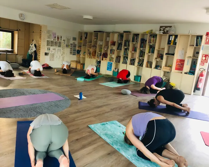 Tu Yoga en casa — yoga-studio en Castelldefels — 3