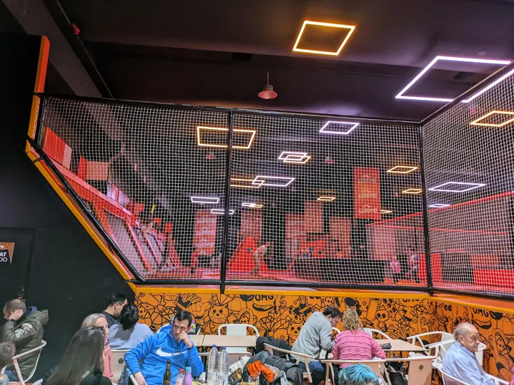 Salting Hospitalet — Estudio de fitness en Centre, L'Hospitalet de Llobregat