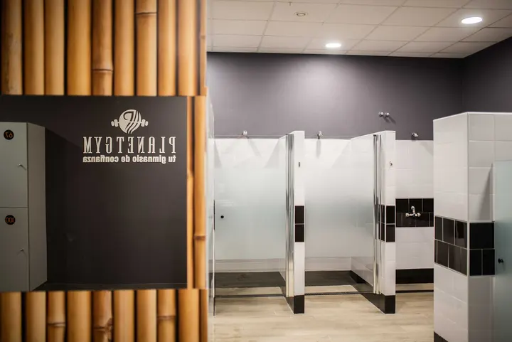 Goldcenter Tomares Aljarafe Gym — estudio de fitness-studio en Tomares, Sevilla — 3