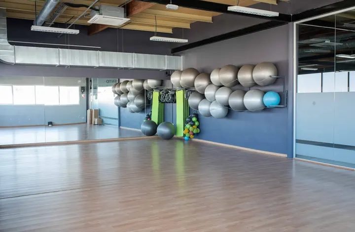 Goldcenter Tomares Aljarafe Gym — estudio de fitness-studio en Sevilla — 5