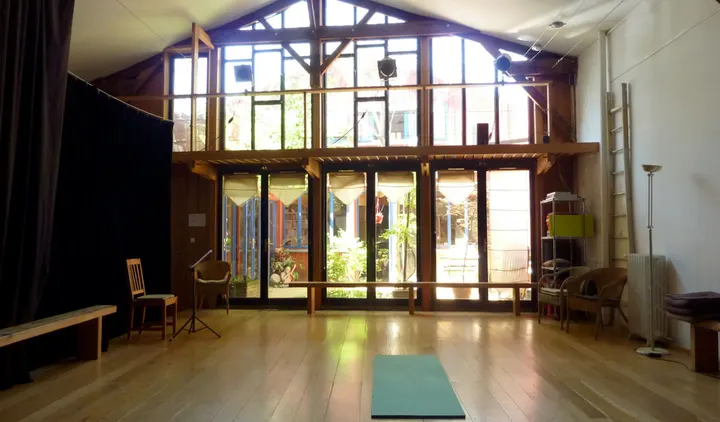 Florence Deretz Pilates ∞ — pilates-studio à Jean-Moulin - Beaumonts, Montreuil — 2