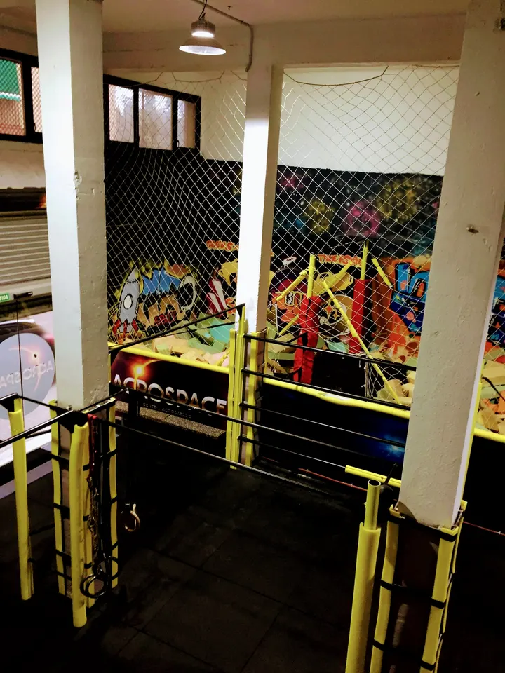 Acrospace — aerial-studio en Badalona — 3