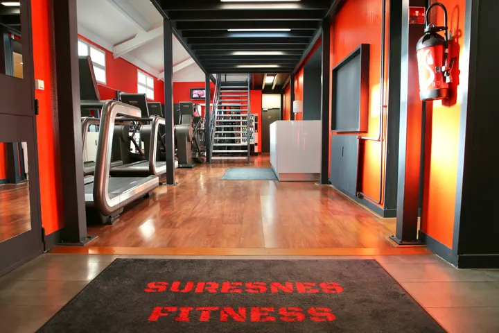 Suresnes Fitness — salle de fitness-studio à Suresnes, Paris — 2