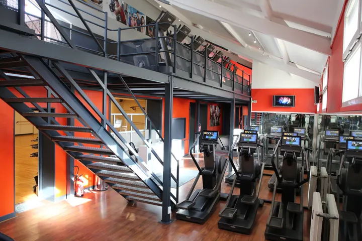 Suresnes Fitness — salle de fitness-studio à Suresnes, Paris — 3
