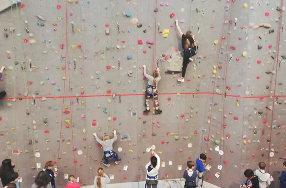 Omnisports16 Stade Suchet — arts martiaux-studio à Quartier d'Auteuil, Paris — 3