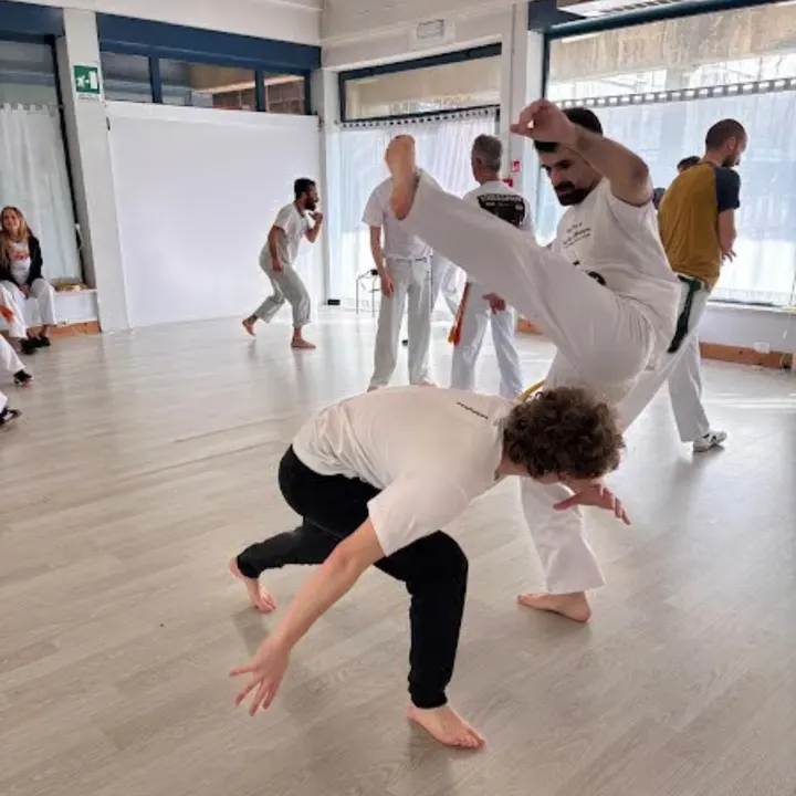Capoeira Reggio Emilia.net — Danza a Regina Pacis, Reggio Emilia