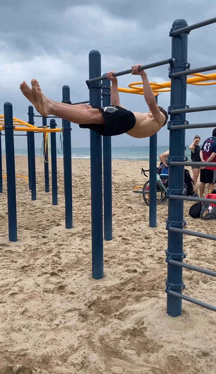 Parque de calistenia — calisthenics-studio en Castelldefels — 3