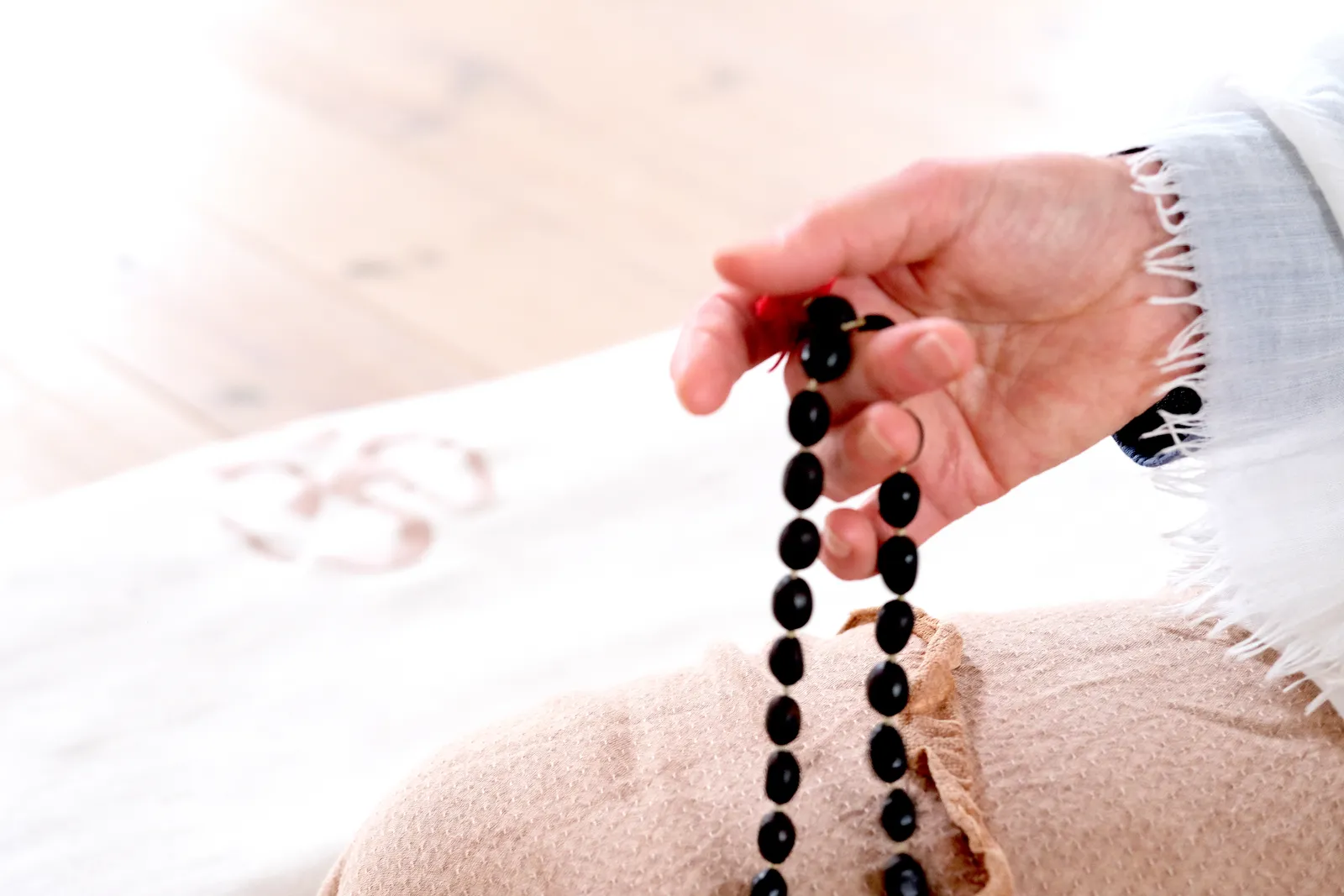 Sacred Heart Templet — yoga-studio i Falling — 2