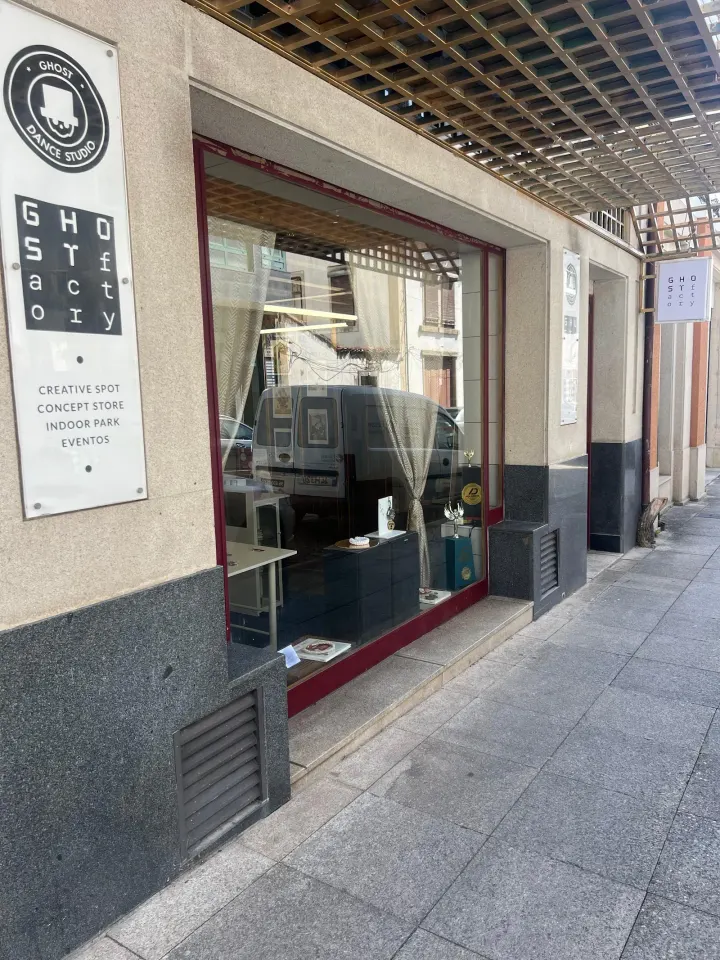 Ghost Dance Studio — dança-studio em Loreto, Bragança — 3