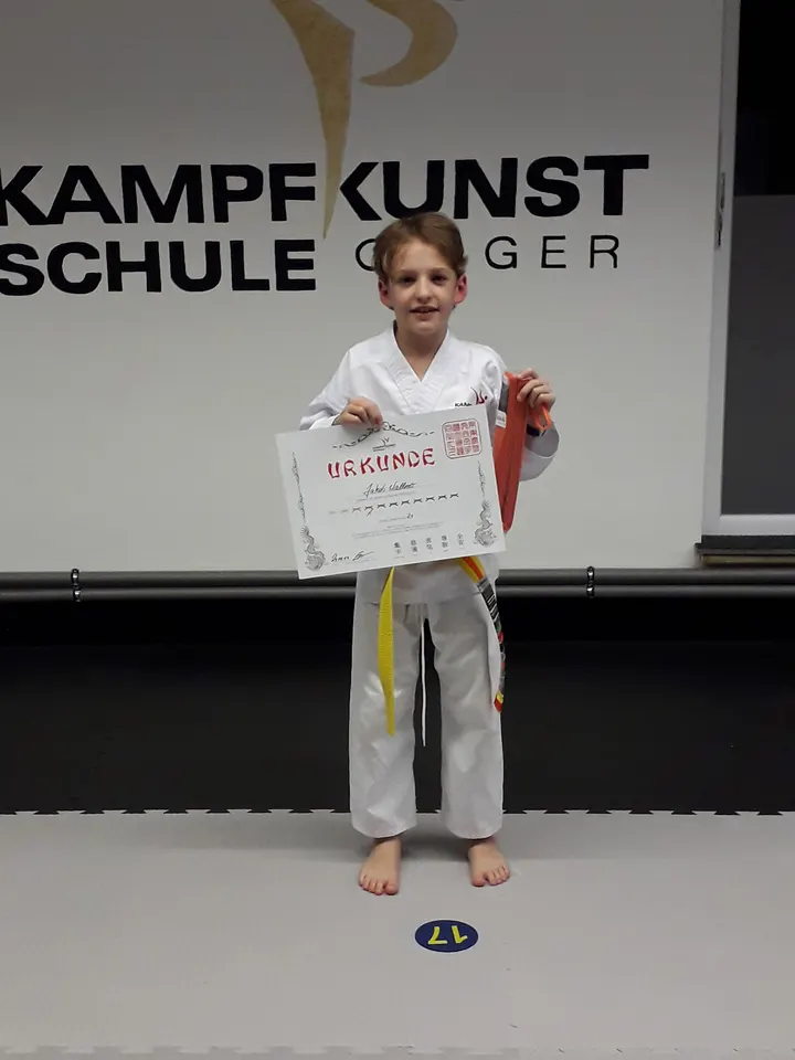 Karate Geiger Regensburg - Karate für Kinder & Jugendliche — Kampfsport in Weichs, Regensburg