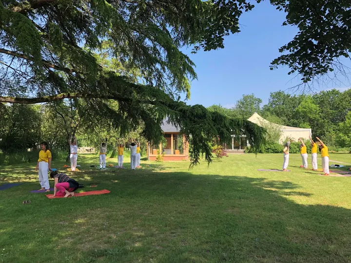 Ashram de Yoga Sivananda — yoga-studio à Neuville-aux-Bois — 3
