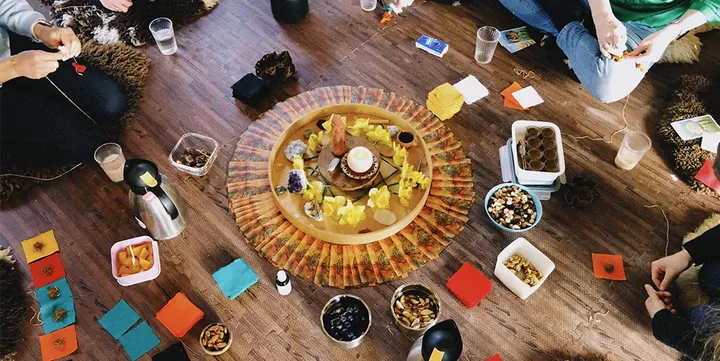 Suus Hessling Yoga ·~· Pilates ·~· Pranayama ·~· Rituals — yoga-studio in Made — 4