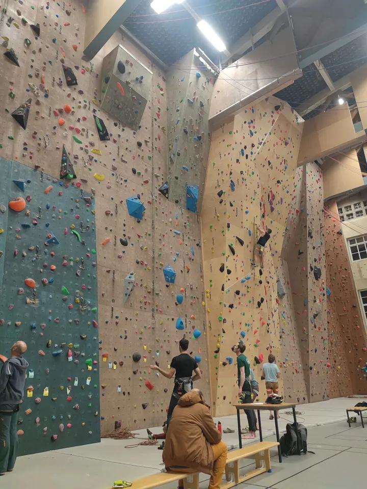 Centre sportif Berthe de Boissieux — salle de fitness-studio à Grenoble — 4