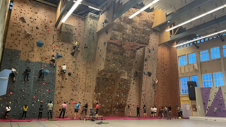 Centre sportif Berthe de Boissieux — salle de fitness-studio à Grenoble — 5
