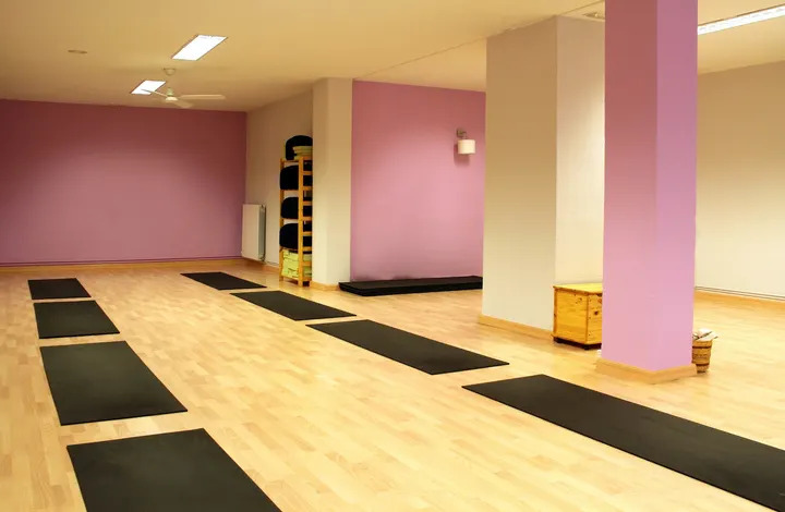 Escuela De Yoga Monsalud Zaragoza — yoga-studio en Zaragoza — 3