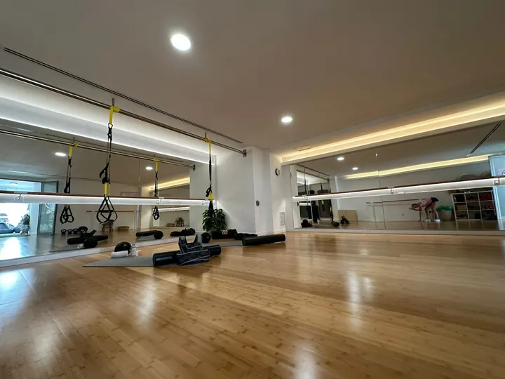 Woman Personal Trainers Studio — entrenamiento personal-studio en Palma — 4
