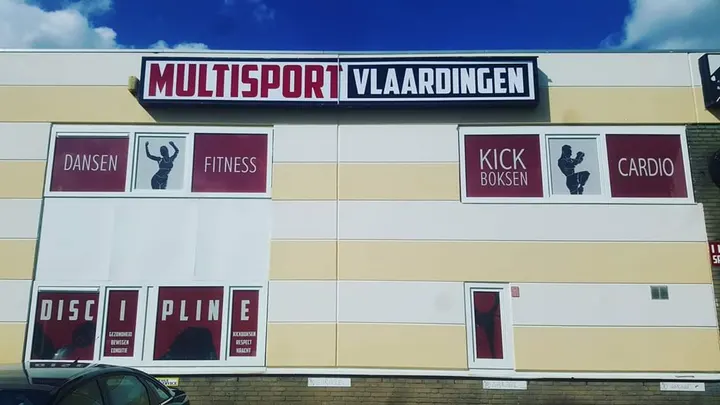 Kickboksen voor Vrouwen Vlaardingen — Vechtsport in Nieuw Sluis, Vlaardingen
