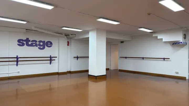 Stage Escuela De Danza — baile-studio en Barcelona — 3
