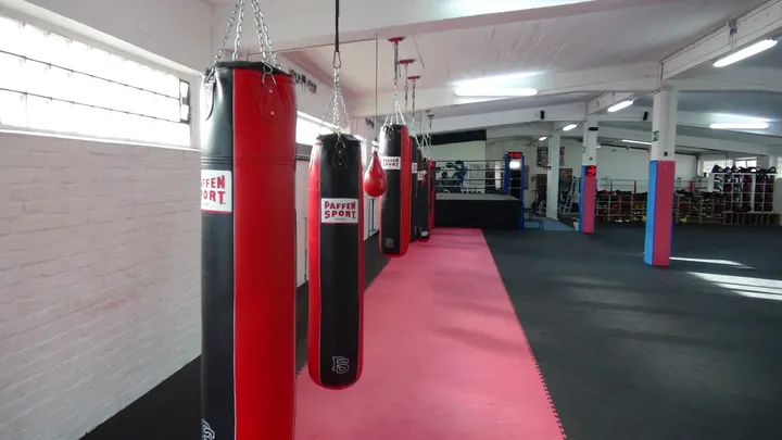 Contact Sports — boxen-studio in Bochum — 3