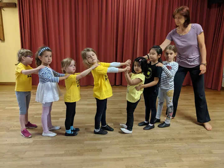 Stagecoach Erlangen Tanzschule Schauspielschule Gesangsunterricht — tanz-studio in Erlangen — 5