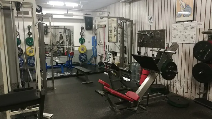KABK, Kristinehamns Atlet & Brottarklubb — styrketräning-studio i Kurlanda, Kristinehamn — 2