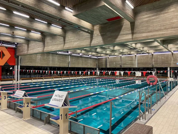 Leppävaara indoor swimming pool and outdoor swimming pool — palautuminen-studio – Helsinki — 5