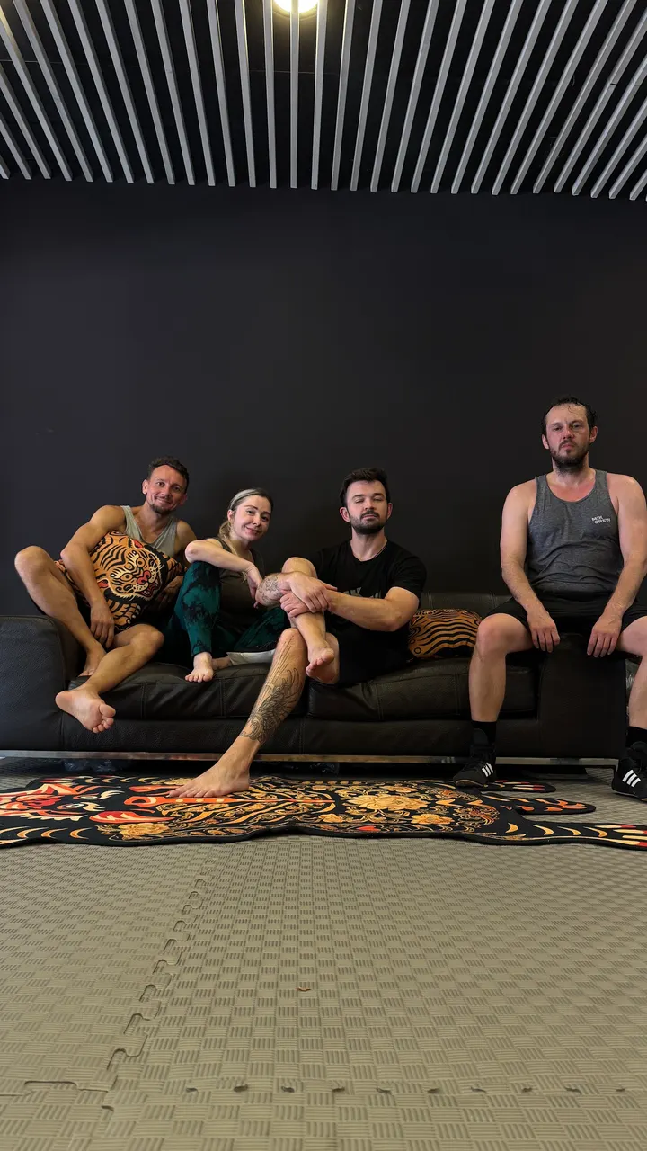 Mik Crew Training Club — artes marciales-studio en Sant Martí, Barcelona — 2