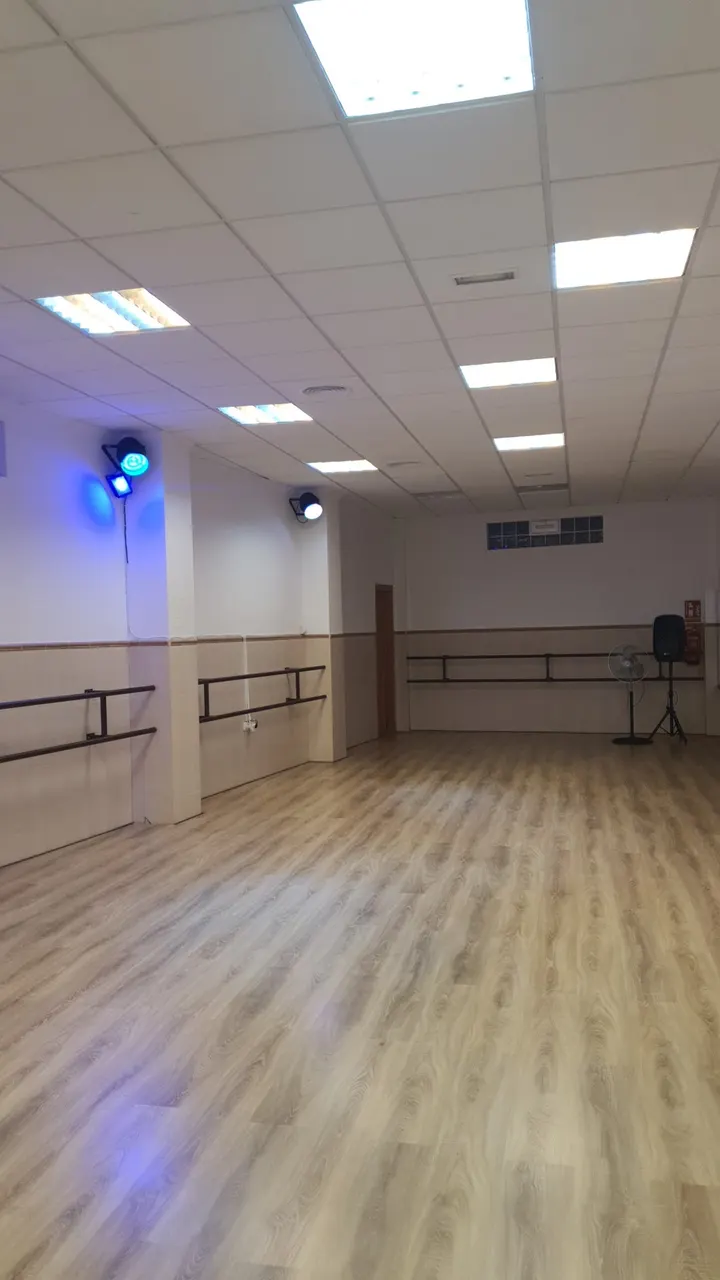 Centro De Danza Lola Morales Y Arantxa Blanco — baile-studio en Urbanización El Chaparral, Torrevieja — 2